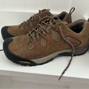 Keen Waterproof Women’s Hiking Shoes